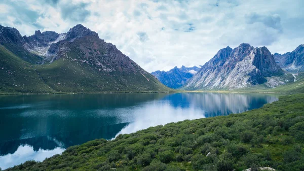 美丽的湖景 — 图库照片