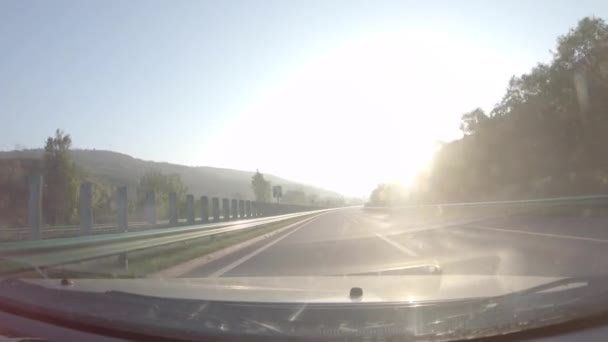 Voertuigweergave Door Voorruit Van Auto Beweegt Zich Het Platteland Snelweg — Stockvideo