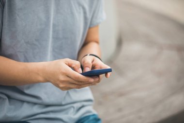 el smartphone açık kullanarak görünümü kapatın