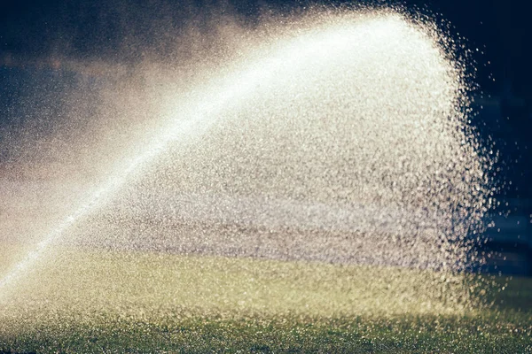 Automatische Sprinklers Drenken Gras Stadion — Stockfoto