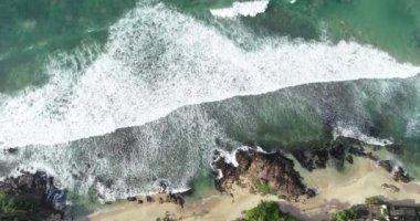 Sri Lanka'da güzel deniz manzarası havadan görünümü