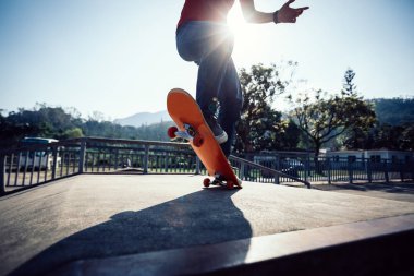 Kaykaycı paten Parkı rampası kaykay