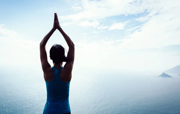 Healthy Lifestyle Yoga Woman Meditation Sunrise Seaside — Stock Photo, Image