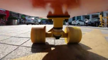 Shenzhen, Çin - 19 Temmuz 2015: kaykay sokakta Shenzhen City 19 Temmuz 2015 üzerinde sürme kapatın. Shenzhen, Çin