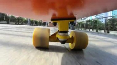 Shenzhen, Çin - 19 Temmuz 2015: kaykay sokakta Shenzhen City 19 Temmuz 2015 üzerinde sürme kapatın. Shenzhen, Çin