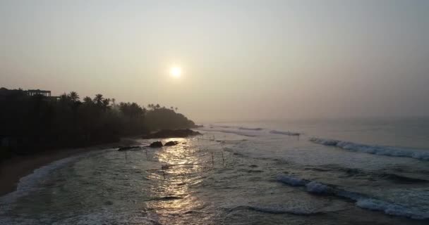 Прекрасні Морські Хвилі Шрі Ланці — стокове відео