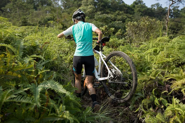 Cross Country Biking Woman Cyclist Mountain Bike Climbing Tropical Forest — Stock Photo, Image