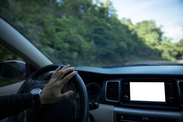 Dirigindo Carro Trilha Montanha — Fotografia de Stock