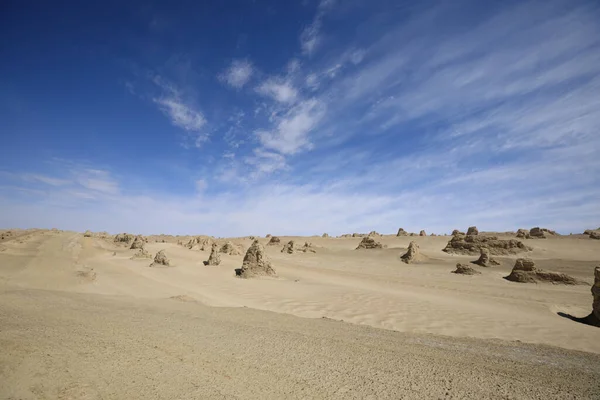 中国西部のヤルダン地形景観 — ストック写真