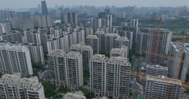 Çin 'deki yüksek binaların insansız hava aracı videosu.. 