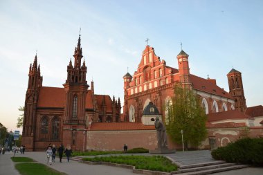 Güzel binalar ve anıtlar Vilnius