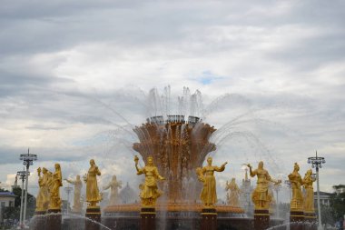 Yaz Moskova'da bir yürüyüş