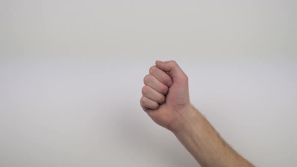 手在白色背景显示不同的手势 — 图库视频影像