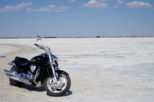 Tuz Gölü, tuz, Lake Baskunchak Rusya, motosiklet