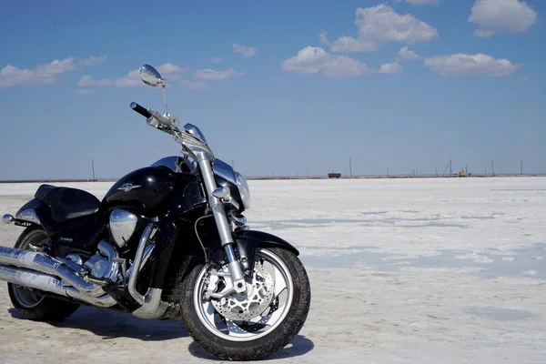 Tuz Gölü, tuz, Lake Baskunchak Rusya, motosiklet