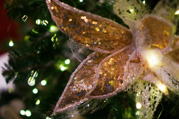 Árvore Natal Decorada Ano Novo — Fotografia de Stock