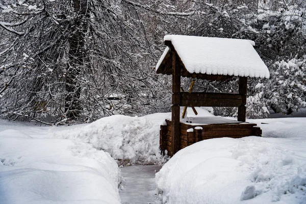 İyi kış kar kapalı