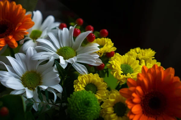 Un bouquet de fleurs. Photos De Stock Libres De Droits