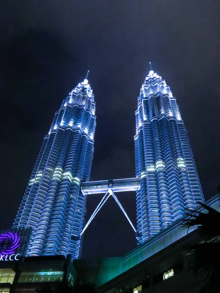 Petronas Towers Wieżowiec Malaisian — Zdjęcie stockowe