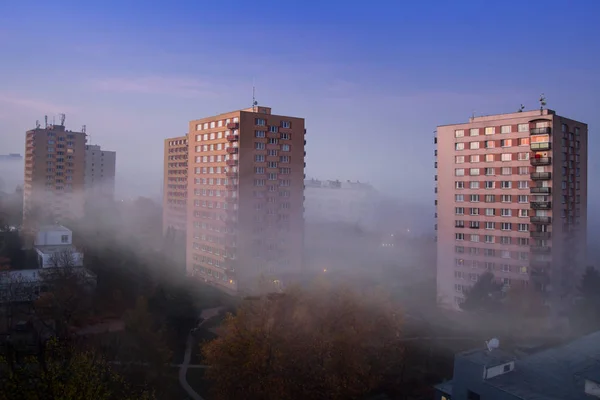 gökyüzü benim şehir üzerinde