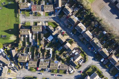 Doğada İngiltere'de evlerin havadan görünümü