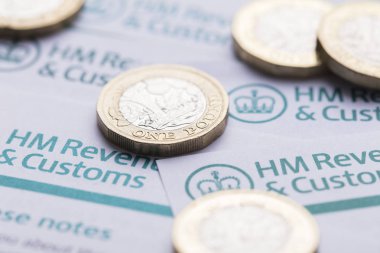 Londra, İngiltere - 24th Ocak 2019: Dönüş evrak Hmrc, Majestelerinin gelir ve gümrük vergi.