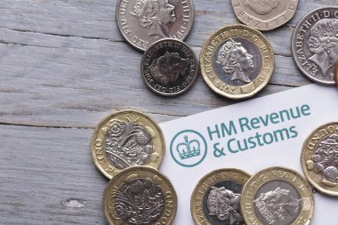 Londra, İngiltere - 24th Ocak 2019: Dönüş evrak Hmrc, Majestelerinin gelir ve gümrük vergi.