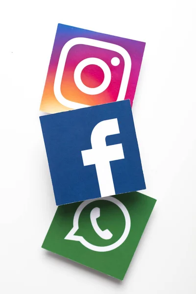 Londres Reino Unido Febrero 2019 Logotipos Facebook Instagram Whatsapp Impresos — Foto de Stock