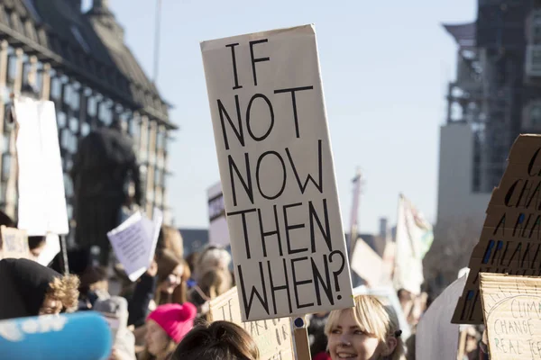 Londres Royaume Uni Février 2019 Des Manifestants Avec Des Banderoles — Photo