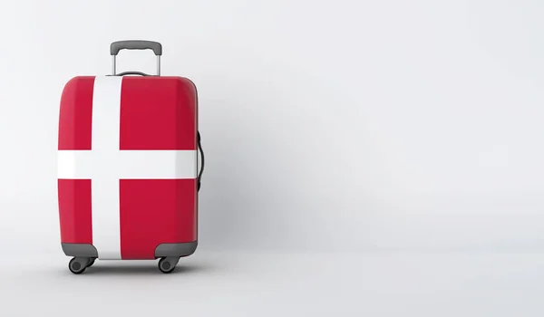 Valise de voyage avec le drapeau du Danemark. Destination de vacances. Expéditeur 3D — Photo