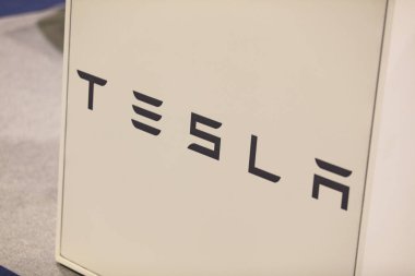 Londra, İngiltere - 15th Şubat 2019: Tesla otomobil markası klasik araba gösterisi gösteri