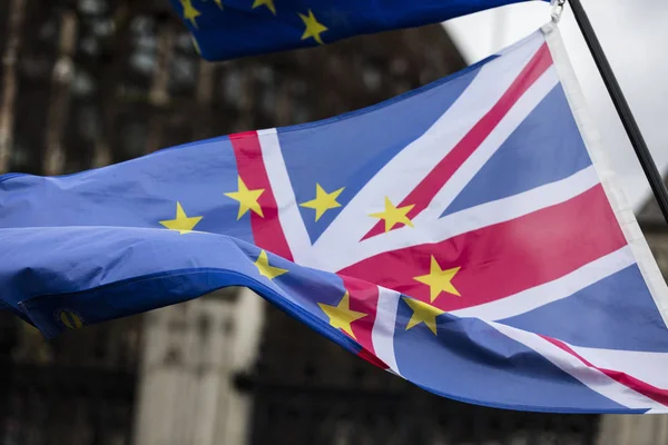 Bandera que combina Unión Europea y Union Jack del Reino Unido en apoyo de permanecer en Europa — Foto de Stock