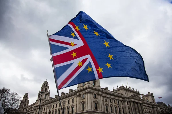 Bandera que combina Unión Europea y Union Jack del Reino Unido en apoyo de permanecer en Europa — Foto de Stock