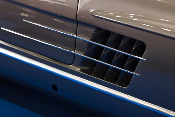 Detalle de cerca en un coche deportivo — Foto de Stock