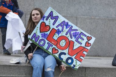 Londra, İngiltere - 15 Mart 2019:Thousands öğrenciler ve genç insanların protesto Londra'da iklim Mart gençlik grev bir parçası olarak