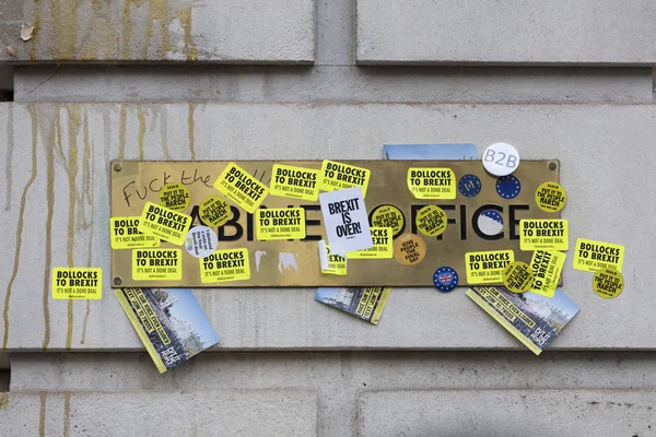 LONDON, UK - March 23, 2019: The Government Cabinet Office covered in Anti Brexit stickers at the Anti Brexit peoples vote march — Stock Photo, Image