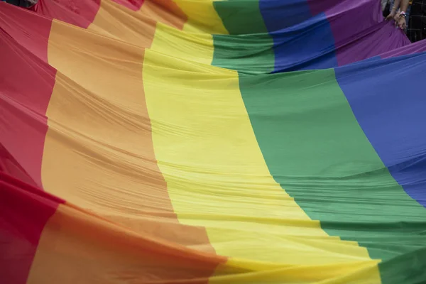 Гей гордість, веселковий прапор ЛГБТК — стокове фото