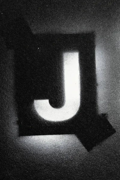 Carta J grunge spray paninted stencil fonte — Fotografia de Stock