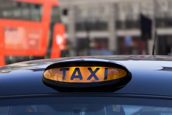 Fermeture d'un panneau lumineux de taxi — Photo