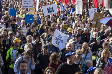 Londra, Ingiltere-20 Ekim 2018: yüz binlerce insan 