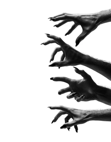 Fekete hátborzongató Halloween szörny kezét, hosszú körmök — Stock Fotó