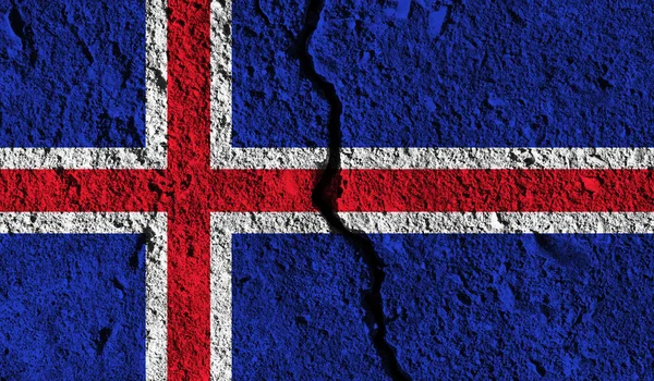 Прапор Ісландії з тріщиною через середину. Країна розділена концентрац — стокове фото