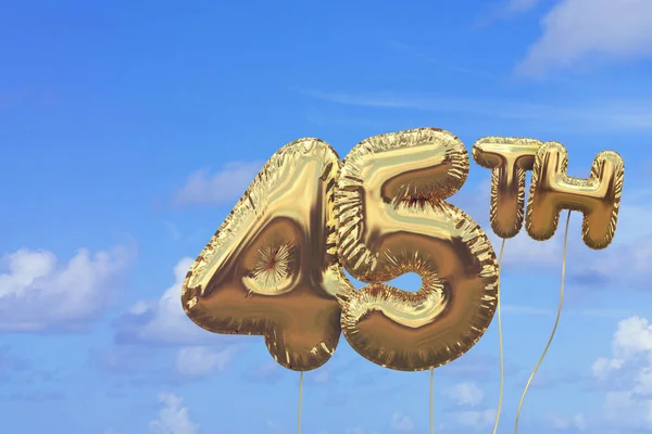 Gold Nummer 45 Folie Geburtstagsballon gegen eine leuchtend blaue Summe — Stockfoto