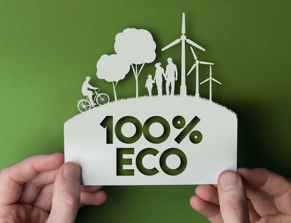 100 % 에코 - 풍력 터빈이있는 녹색 환경 종이 배경 — 스톡 사진
