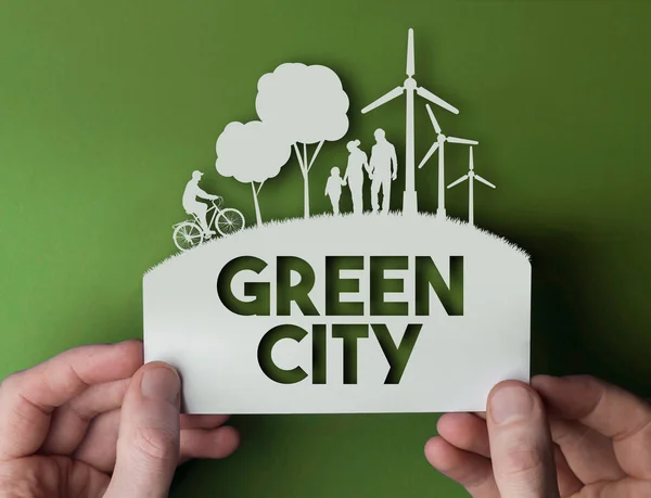 그린 시티 - 풍력 터빈이 있는 녹색 환경 종이 배경 — 스톡 사진