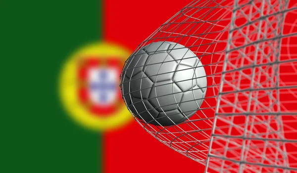 La pelota de fútbol marca un gol en una red contra la bandera de Portugal. 3D Ren —  Fotos de Stock