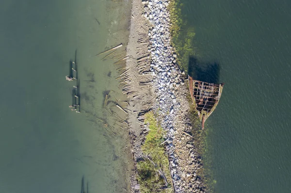 Vancouver Adası, Cana Royston yakınlarındaki shipwreaks havadan görünümü — Stok fotoğraf