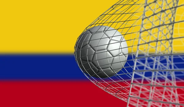 El balón de fútbol marca un gol en una red contra la bandera de Colombia. 3D Ren —  Fotos de Stock