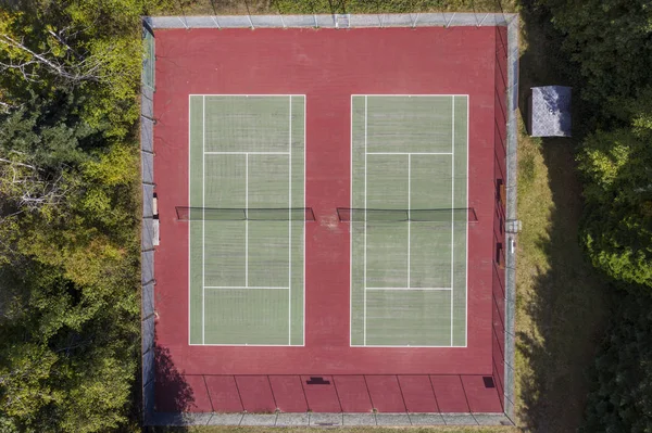 Вид з повітря на тенісний корт — стокове фото