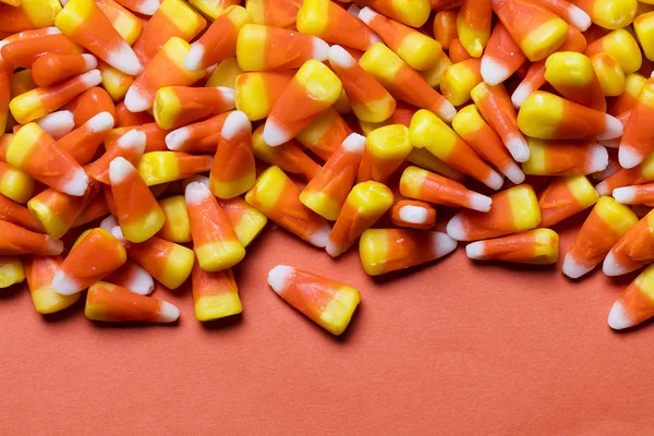 Хеллоуїн цукерки кукурудзяний фон — стокове фото